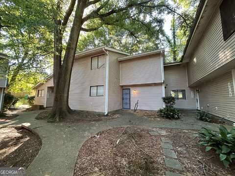 8586 Creekwood, Jonesboro, GA 30238