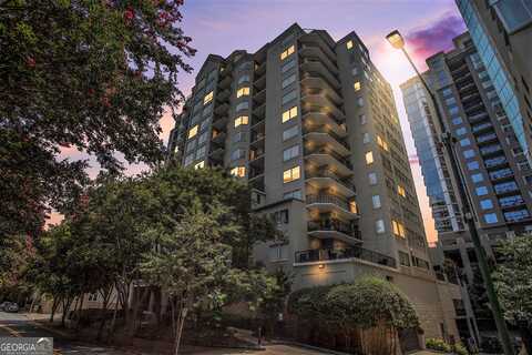 275 13th, Atlanta, GA 30309