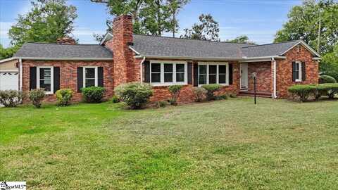 100 Chestnut Street, Clinton, SC 29325