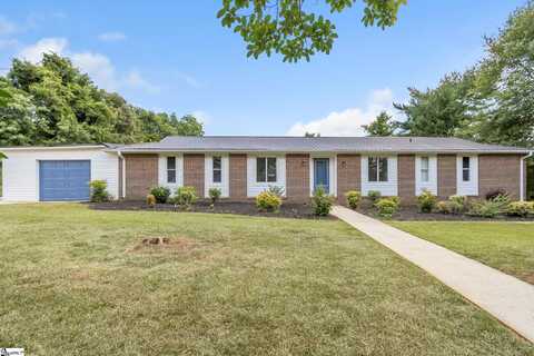 107 Carriage Lane, Simpsonville, SC 29681