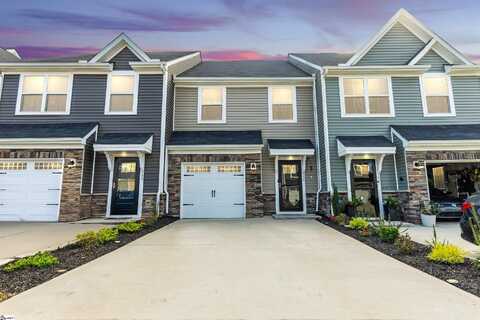 551 Preakness Run, Spartanburg, SC 29301