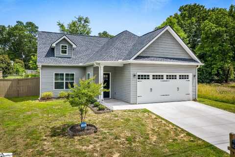 135 Stevenson Drive, Belton, SC 29627