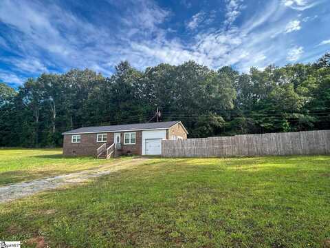 204 Hillside Circle, Iva, SC 29655