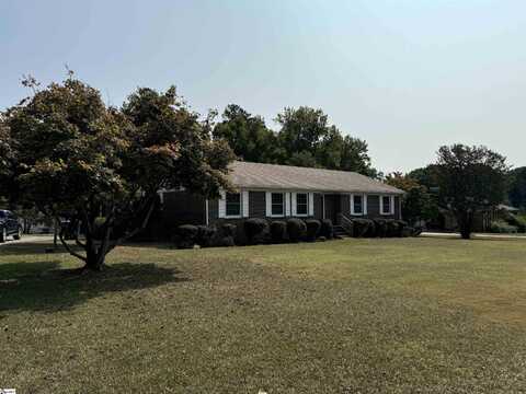 105 Lemon Tree Trail, Laurens, SC 29360