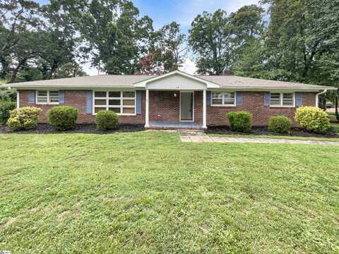 117 Loretta Drive, Spartanburg, SC 29301