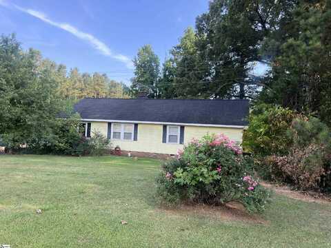 26 Renno Road, Clinton, SC 29325