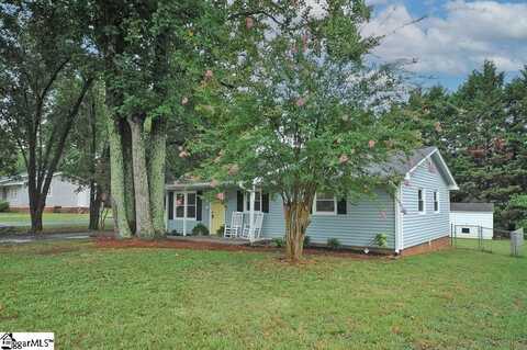 8 Windmill Drive, Wellford, SC 29388