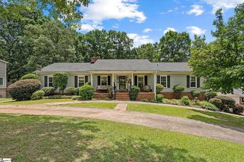 292 Heathwood Drive, Spartanburg, SC 29307