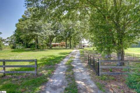 1555 Indian Mound Road, Laurens, SC 29360