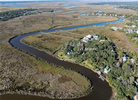 721 Atlantic Drive, Saint Simons Island, GA 31522