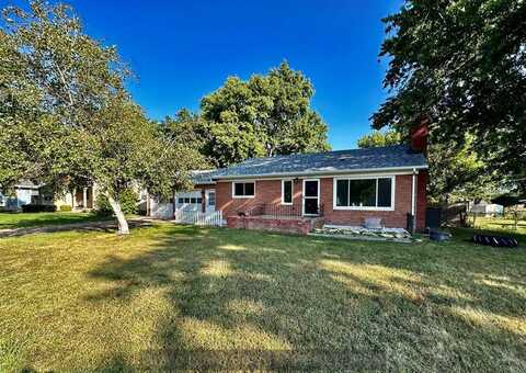 2012 W 6th street, Hastings, NE 68901