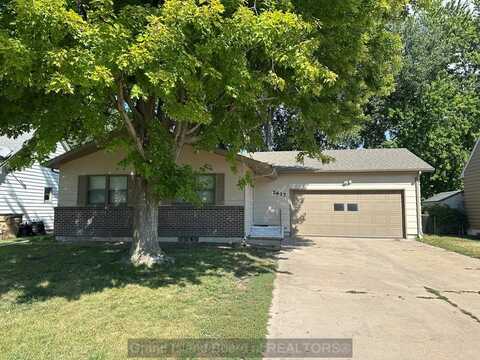 2617 Brahma St, Grand Island, NE 68801