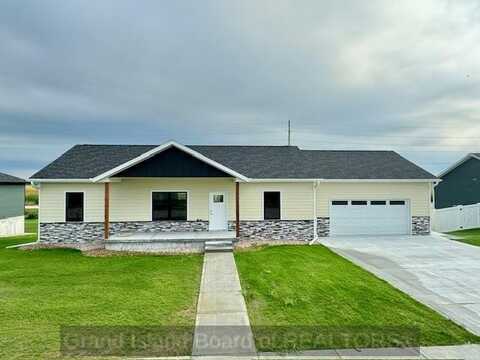 1014 27th St, Central City, NE 68826