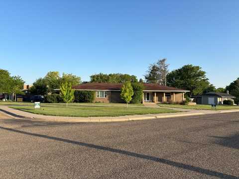 522 College Ave, Goodland, KS 67735