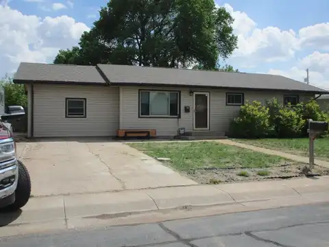 615 East 7th Street, Oakley, KS 67748