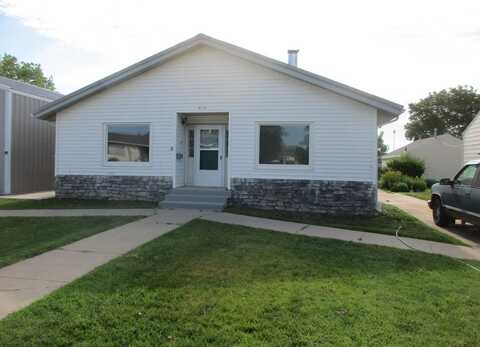 616 Colby Avenue, Oakley, KS 67748