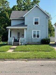 1139 W Kalamazoo Street, Lansing, MI 48915