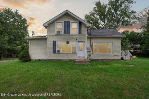 214 High Street, Laingsburg, MI 48848