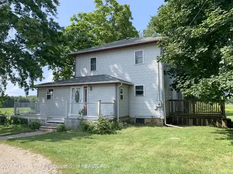 10272 N Cochran Road, Grand Ledge, MI 48837