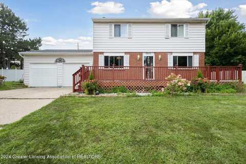 3211 Stonewood Drive, Lansing, MI 48912