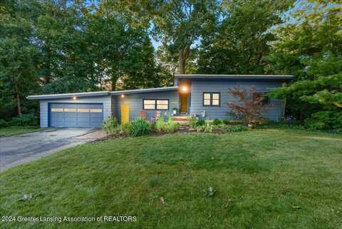 2251 Cumberland Road, Lansing, MI 48906