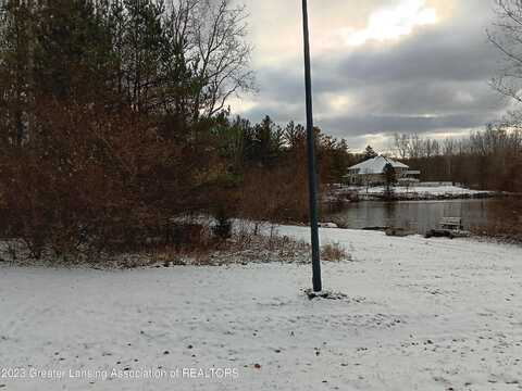 W Hidden Lake Drive, Shaftsburg, MI 48882