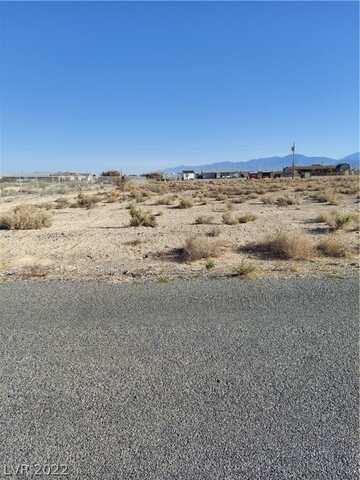 2450 Traci Street, Pahrump, NV 89048