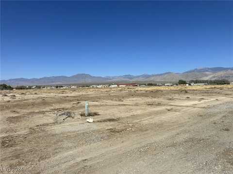 2760 E Dandelion Street, Pahrump, NV 89048