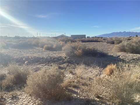 871 E Marfil Avenue, Pahrump, NV 89060