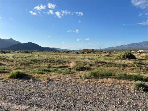 770 W Nikki Way, Pahrump, NV 89060