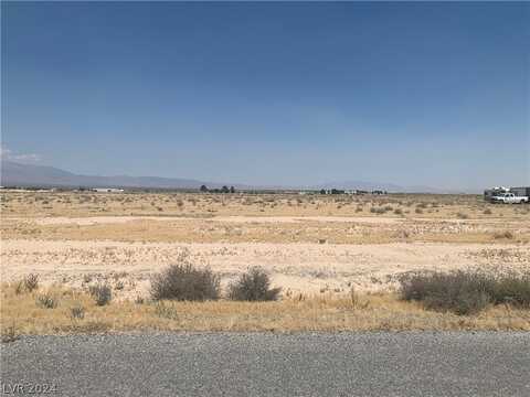 10051 S Oakridge Avenue, Pahrump, NV 89048