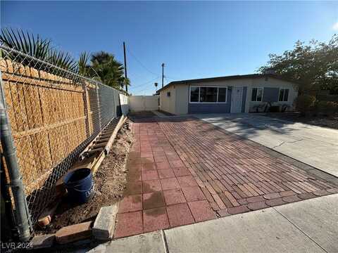 5609 Gipsy Avenue, Las Vegas, NV 89107