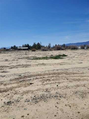 4131 E Kellogg Road, Pahrump, NV 89061