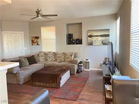 7712 Constanso Avenue, Las Vegas, NV 89128