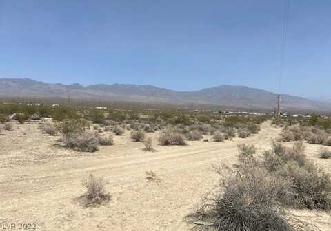 70 W Nopah Vista Avenue, Pahrump, NV 89060