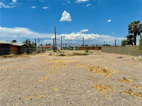 610 W McWilliams Avenue, Las Vegas, NV 89106