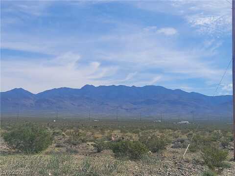 9061 N Becky Lane, Pahrump, NV 89060