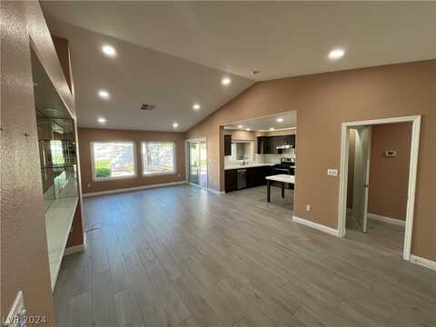 2717 Breakers Creek Drive, Las Vegas, NV 89134