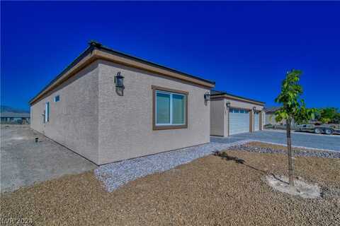 2140 Upland Avenue, Pahrump, NV 89048