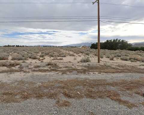 2711 E Dandelion Street, Pahrump, NV 89048