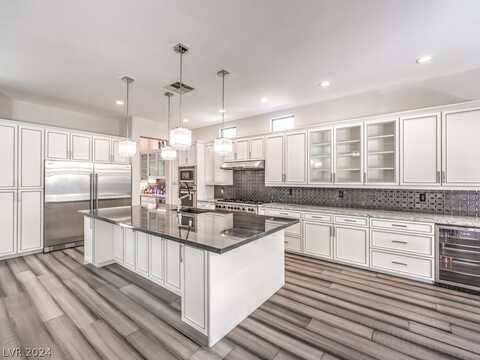 40 Chalet Hills Terrace, Henderson, NV 89052