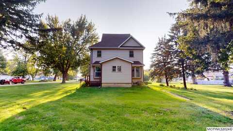 200 Elm St, KENSETT, IA 50448