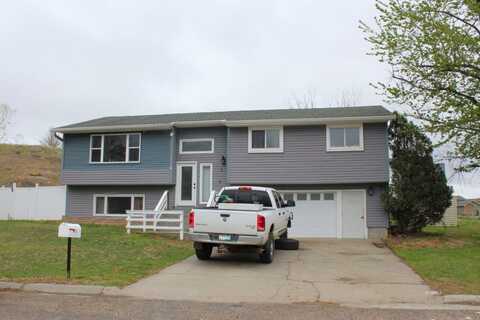 5 Bradford Ct, Glendive, MT 59330