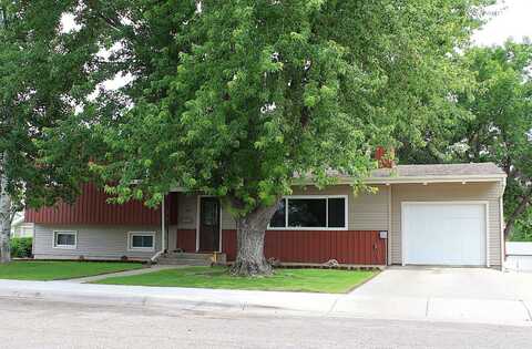 509 Riverview Ave, Glendive, MT 59330