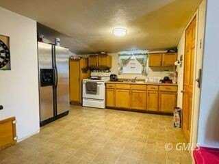 171 E Second Ave, Hayden, AZ 85135