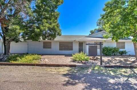 1385 S Monterey Dr, Globe, AZ 85501