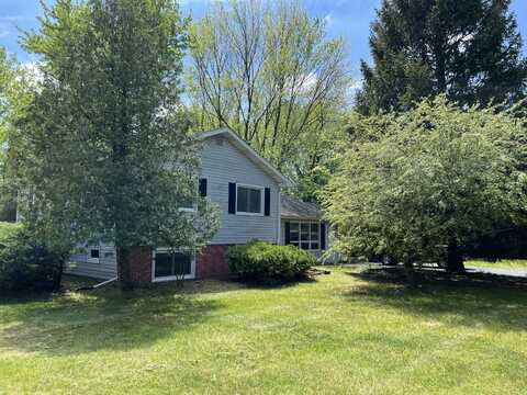 25 E Hoehn Street, Wheatfield, IN 46392