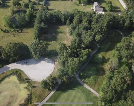 6076 Hilltop Drive, DeMotte, IN 46310