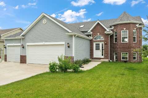 6778 Whitcomb Street, Merrillville, IN 46410