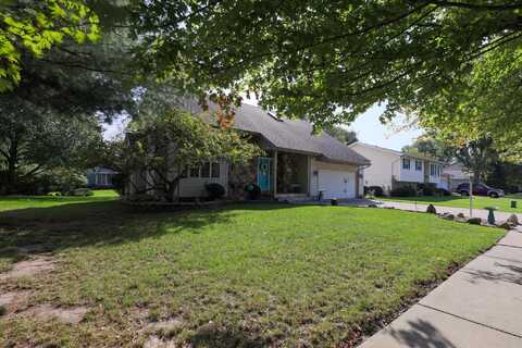 1403 Port Cove Drive, Porter, IN 46304